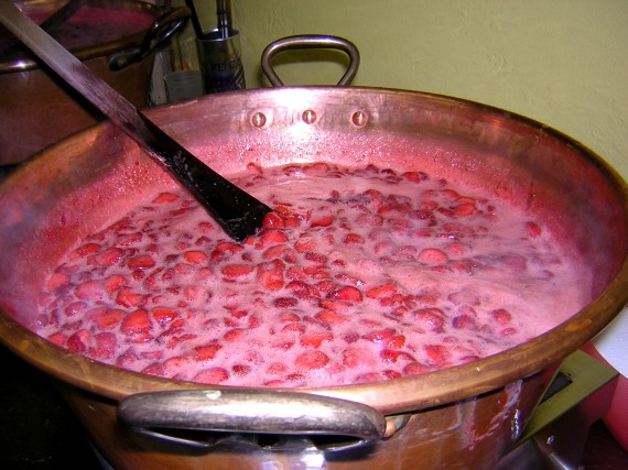 Cuisson et mise en pot à chaud